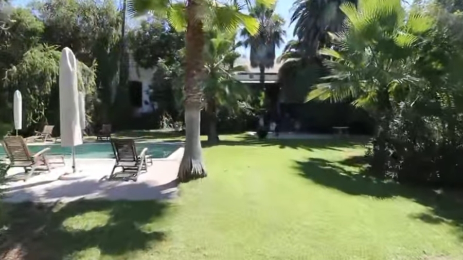 8 Bedroom Property for Sale in Hopefield Western Cape